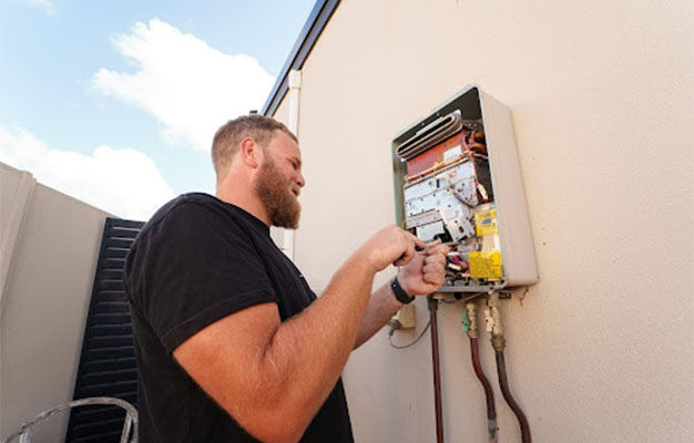 gas hot water heater repairing